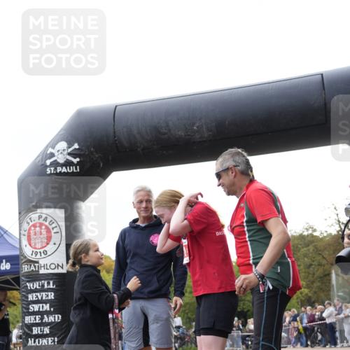 13.09.2026 - Stadtparktriathlon Patografie http://msf.ph/oto/10255021 13.09.2026 11:12:07 Ziel 271, 323 meine-sportfotos.de