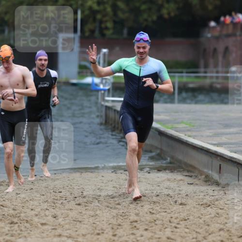 13.09.2026 - Stadtparktriathlon Mo-Foto http://msf.ph/oto/10255038 13.09.2026 10:31:34 Schwimmen 487, 488, 490, 527, 542, 544, 571 meine-sportfotos.de