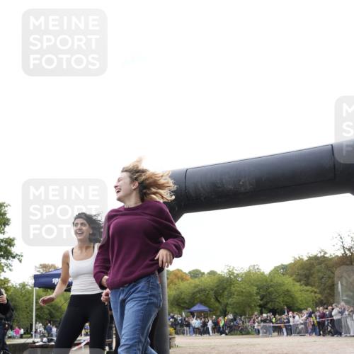 13.09.2026 - Stadtparktriathlon Patografie http://msf.ph/oto/10255042 13.09.2026 11:12:53 Ziel 313, 319 meine-sportfotos.de