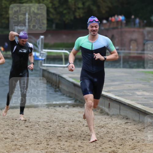 13.09.2026 - Stadtparktriathlon Mo-Foto http://msf.ph/oto/10255045 13.09.2026 10:31:35 Schwimmen 487, 488, 490, 527, 542, 544, 571 meine-sportfotos.de