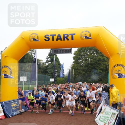 13.09.2026 - Airport Race Dennis Weichert http://msf.ph/oto/10255047 13.09.2026 10:00:34 Laufen  meine-sportfotos.de