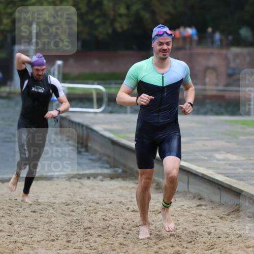 13.09.2026 - Stadtparktriathlon Mo-Foto http://msf.ph/oto/10255048 13.09.2026 10:31:35 Schwimmen 487, 488, 490, 527, 542, 544, 571 meine-sportfotos.de