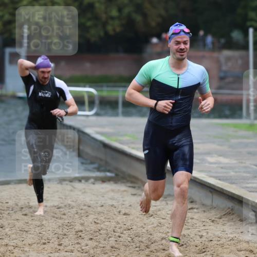 13.09.2026 - Stadtparktriathlon Mo-Foto http://msf.ph/oto/10255050 13.09.2026 10:31:35 Schwimmen 487, 488, 490, 527, 542, 544, 571 meine-sportfotos.de