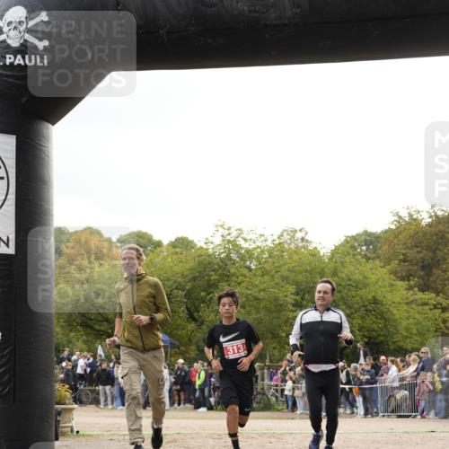 13.09.2026 - Stadtparktriathlon Patografie http://msf.ph/oto/10255052 13.09.2026 11:12:59 Ziel 313 meine-sportfotos.de