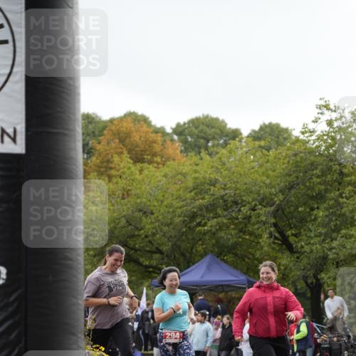 13.09.2026 - Stadtparktriathlon Patografie http://msf.ph/oto/10255064 13.09.2026 11:13:17 Ziel 294 meine-sportfotos.de