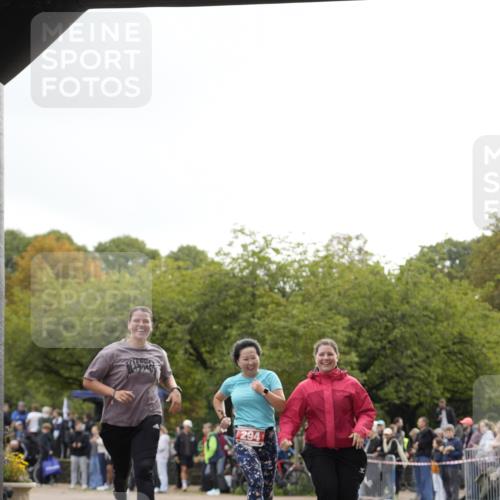13.09.2026 - Stadtparktriathlon Patografie http://msf.ph/oto/10255069 13.09.2026 11:13:18 Ziel 294 meine-sportfotos.de