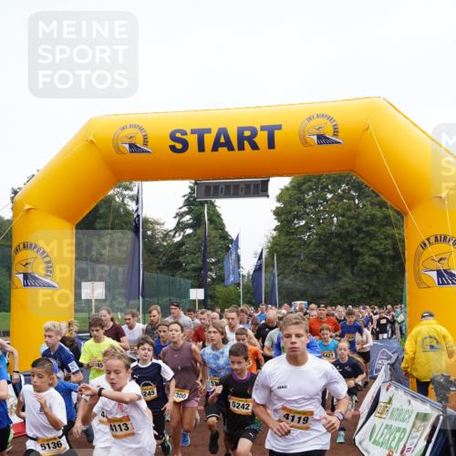 13.09.2026 - Airport Race Dennis Weichert http://msf.ph/oto/10255094 13.09.2026 10:00:35 Laufen  meine-sportfotos.de