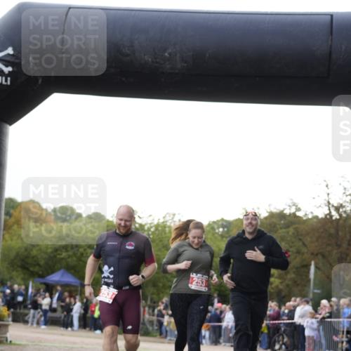 13.09.2026 - Stadtparktriathlon Patografie http://msf.ph/oto/10255114 13.09.2026 11:14:57 Ziel 253, 329 meine-sportfotos.de
