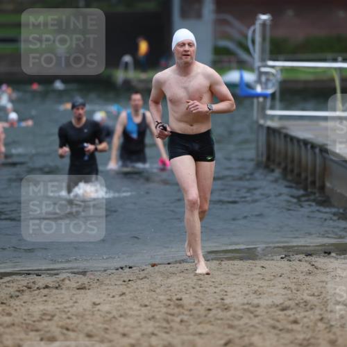 13.09.2026 - Stadtparktriathlon Mo-Foto http://msf.ph/oto/10255125 13.09.2026 10:31:54 Schwimmen 504, 529, 553, 568 meine-sportfotos.de