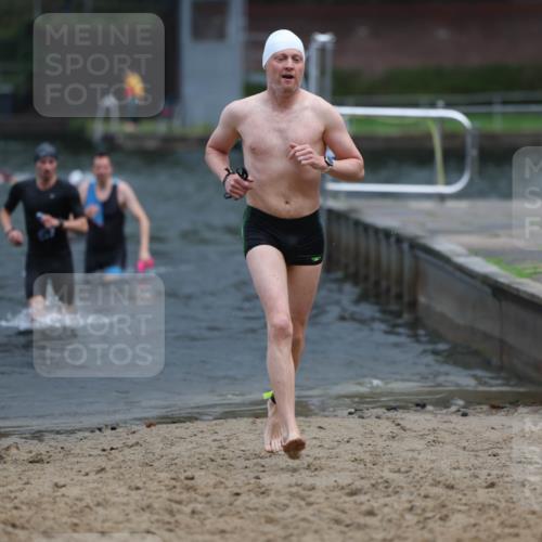 13.09.2026 - Stadtparktriathlon Mo-Foto http://msf.ph/oto/10255129 13.09.2026 10:31:55 Schwimmen 504, 529, 553, 568 meine-sportfotos.de