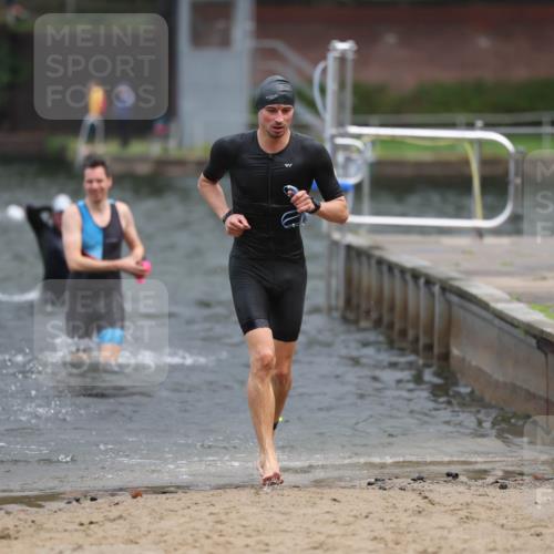 13.09.2026 - Stadtparktriathlon Mo-Foto http://msf.ph/oto/10255145 13.09.2026 10:32:00 Schwimmen 484, 504, 530, 553, 568 meine-sportfotos.de