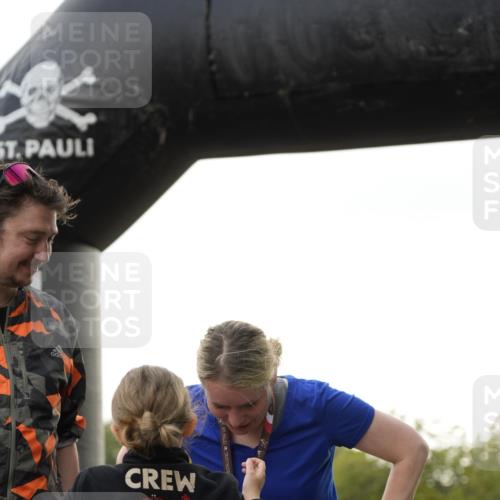 13.09.2026 - Stadtparktriathlon Patografie http://msf.ph/oto/10255150 13.09.2026 11:16:02 Ziel  meine-sportfotos.de