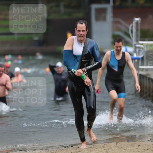 13.09.2026 - Stadtparktriathlon Mo-Foto http://msf.ph/oto/10255155 13.09.2026 10:32:04 Schwimmen 484, 504, 530, 533, 553 meine-sportfotos.de