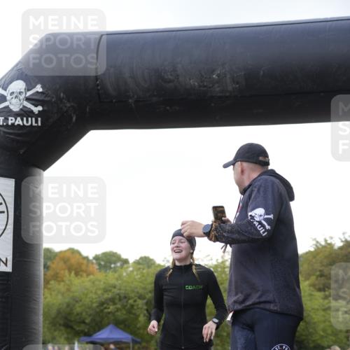 13.09.2026 - Stadtparktriathlon Patografie http://msf.ph/oto/10255158 13.09.2026 11:16:13 Ziel 250, 330 meine-sportfotos.de
