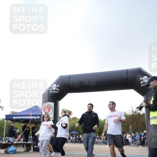 13.09.2026 - Stadtparktriathlon Patografie http://msf.ph/oto/10255176 13.09.2026 11:16:27 Ziel 250, 252 meine-sportfotos.de