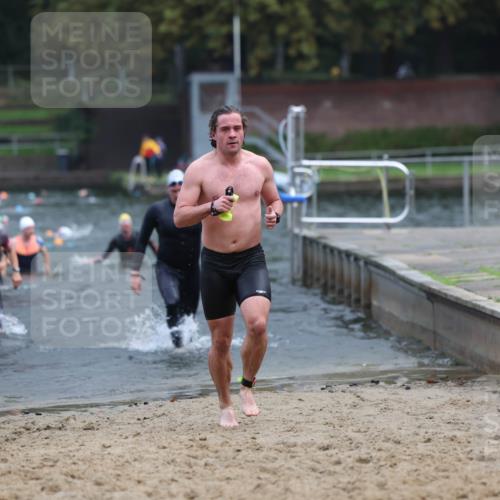 13.09.2026 - Stadtparktriathlon Mo-Foto http://msf.ph/oto/10255178 13.09.2026 10:32:11 Schwimmen 484, 504, 530, 533, 536 meine-sportfotos.de