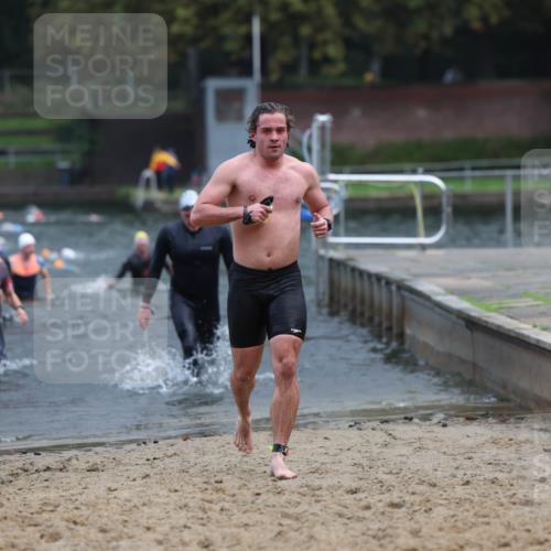13.09.2026 - Stadtparktriathlon Mo-Foto http://msf.ph/oto/10255180 13.09.2026 10:32:11 Schwimmen 484, 504, 530, 533, 536 meine-sportfotos.de