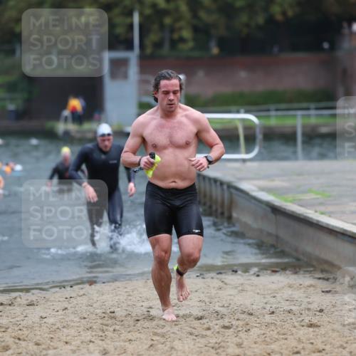13.09.2026 - Stadtparktriathlon Mo-Foto http://msf.ph/oto/10255182 13.09.2026 10:32:12 Schwimmen 484, 504, 530, 533, 536 meine-sportfotos.de