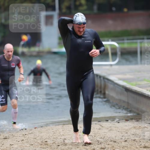 13.09.2026 - Stadtparktriathlon Mo-Foto http://msf.ph/oto/10255185 13.09.2026 10:32:15 Schwimmen 468, 484, 518, 530, 533, 536 meine-sportfotos.de