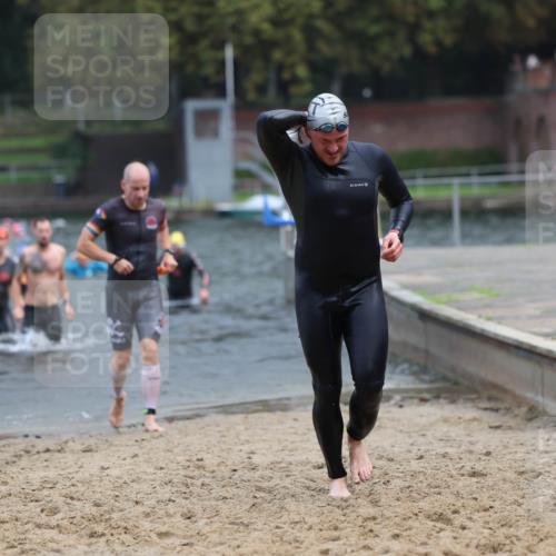 13.09.2026 - Stadtparktriathlon Mo-Foto http://msf.ph/oto/10255189 13.09.2026 10:32:16 Schwimmen 468, 484, 518, 533, 536 meine-sportfotos.de