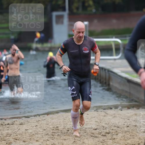 13.09.2026 - Stadtparktriathlon Mo-Foto http://msf.ph/oto/10255196 13.09.2026 10:32:18 Schwimmen 468, 484, 518, 533, 536, 546 meine-sportfotos.de