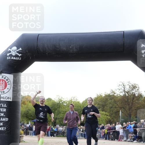 13.09.2026 - Stadtparktriathlon Patografie http://msf.ph/oto/10255203 13.09.2026 11:17:44 Ziel 307 meine-sportfotos.de
