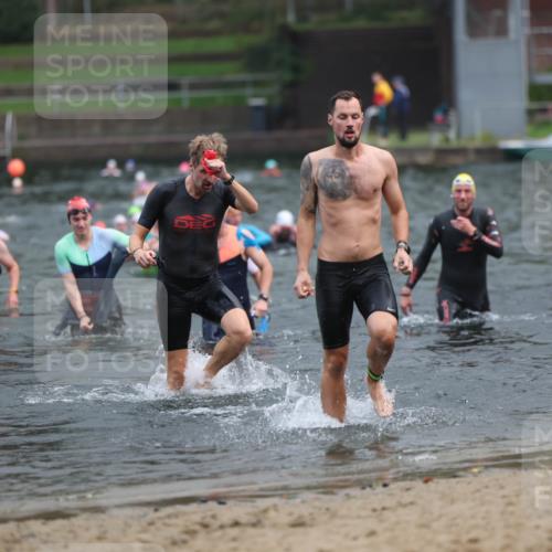 13.09.2026 - Stadtparktriathlon Mo-Foto http://msf.ph/oto/10255205 13.09.2026 10:32:20 Schwimmen 468, 518, 533, 536, 546 meine-sportfotos.de