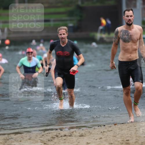 13.09.2026 - Stadtparktriathlon Mo-Foto http://msf.ph/oto/10255213 13.09.2026 10:32:22 Schwimmen 468, 493, 518, 533, 536, 540, 546, 557, 566 meine-sportfotos.de