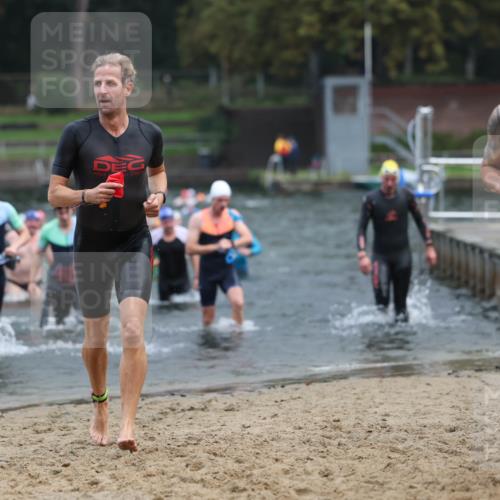 13.09.2026 - Stadtparktriathlon Mo-Foto http://msf.ph/oto/10255224 13.09.2026 10:32:26 Schwimmen 468, 493, 498, 506, 518, 522, 540, 546, 557, 566 meine-sportfotos.de