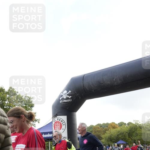 13.09.2026 - Stadtparktriathlon Patografie http://msf.ph/oto/10255233 13.09.2026 11:18:44 Ziel 269, 273 meine-sportfotos.de