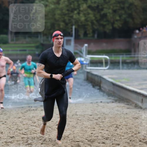 13.09.2026 - Stadtparktriathlon Mo-Foto http://msf.ph/oto/10255272 13.09.2026 10:32:37 Schwimmen 470, 493, 498, 503, 505, 506, 522, 540, 543, 557, 566, 572 meine-sportfotos.de