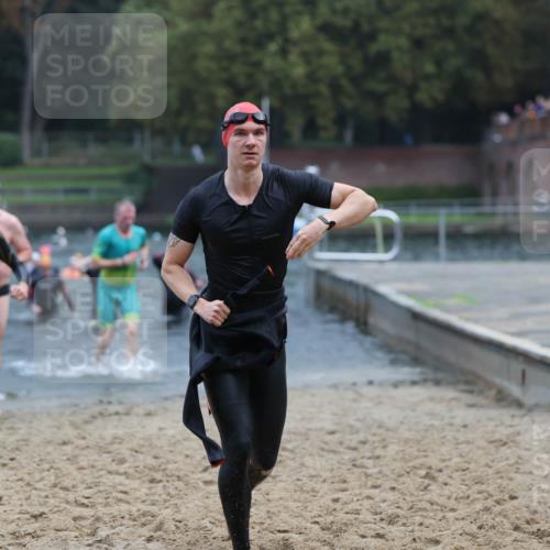13.09.2026 - Stadtparktriathlon Mo-Foto http://msf.ph/oto/10255274 13.09.2026 10:32:37 Schwimmen 470, 493, 498, 503, 505, 506, 522, 540, 543, 557, 566, 572 meine-sportfotos.de