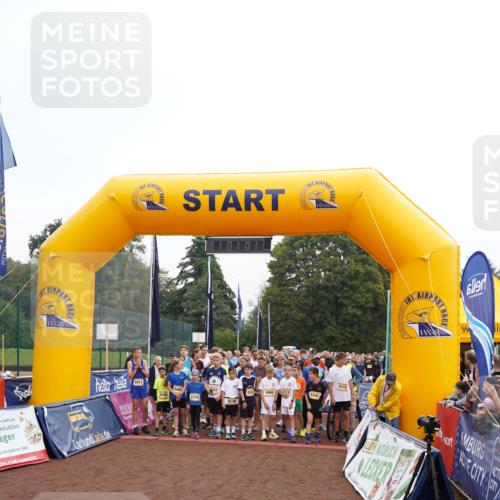 13.09.2026 - Airport Race Dennis Weichert http://msf.ph/oto/10255294 13.09.2026 09:59:53 Laufen  meine-sportfotos.de