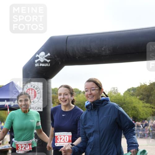 13.09.2026 - Stadtparktriathlon Patografie http://msf.ph/oto/10255309 13.09.2026 11:20:18 Ziel 320, 359 meine-sportfotos.de