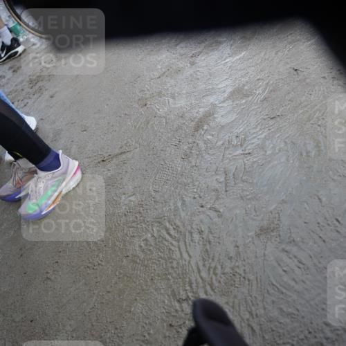13.09.2026 - Stadtparktriathlon Patografie http://msf.ph/oto/10255350 13.09.2026 11:21:01 Ziel  meine-sportfotos.de