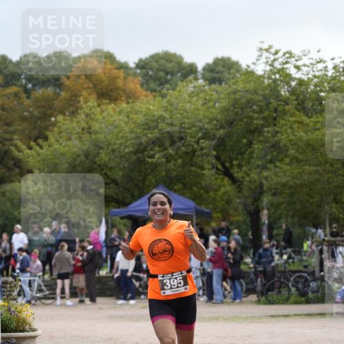 13.09.2026 - Stadtparktriathlon Patografie http://msf.ph/oto/10255369 13.09.2026 11:21:11 Ziel 395 meine-sportfotos.de