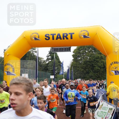 13.09.2026 - Airport Race Dennis Weichert http://msf.ph/oto/10255384 13.09.2026 10:00:36 Laufen  meine-sportfotos.de