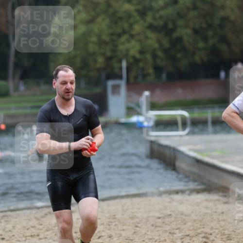13.09.2026 - Stadtparktriathlon Mo-Foto http://msf.ph/oto/10255399 13.09.2026 10:32:59 Schwimmen 473, 476, 478, 486, 520, 523, 541, 555, 561 meine-sportfotos.de