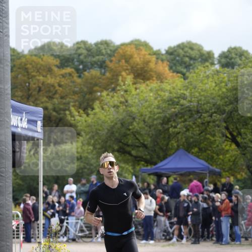 13.09.2026 - Stadtparktriathlon Patografie http://msf.ph/oto/10255404 13.09.2026 11:22:14 Ziel 502 meine-sportfotos.de