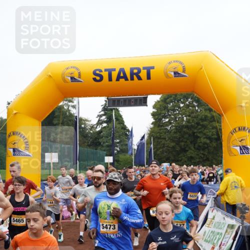 13.09.2026 - Airport Race Dennis Weichert http://msf.ph/oto/10255412 13.09.2026 10:00:37 Laufen  meine-sportfotos.de