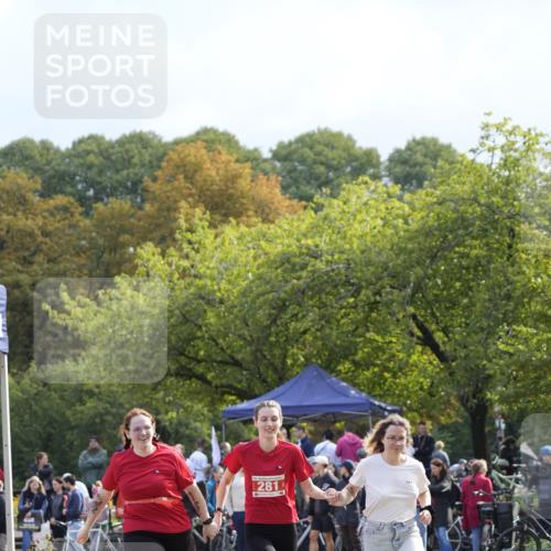 13.09.2026 - Stadtparktriathlon Patografie http://msf.ph/oto/10255414 13.09.2026 11:22:26 Ziel 281 meine-sportfotos.de