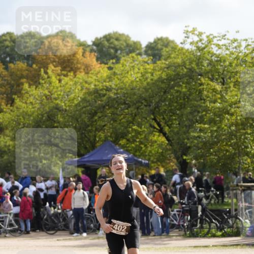 13.09.2026 - Stadtparktriathlon Patografie http://msf.ph/oto/10255466 13.09.2026 11:23:38 Ziel 364, 402 meine-sportfotos.de