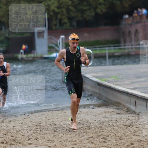 13.09.2026 - Stadtparktriathlon Mo-Foto http://msf.ph/oto/10255469 13.09.2026 10:33:15 Schwimmen 478, 486, 547, 559, 564, 583 meine-sportfotos.de
