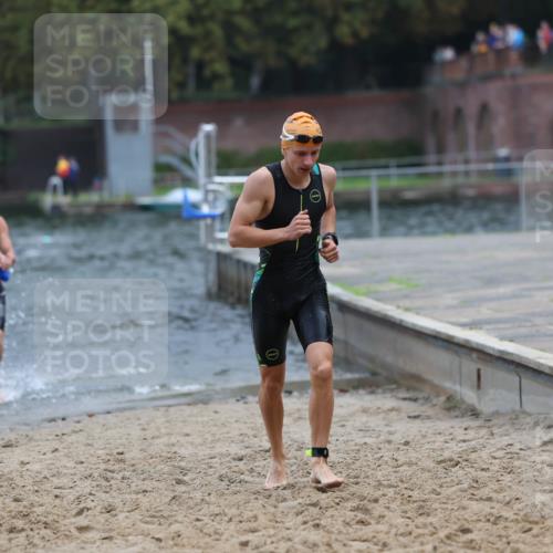 13.09.2026 - Stadtparktriathlon Mo-Foto http://msf.ph/oto/10255471 13.09.2026 10:33:15 Schwimmen 478, 486, 547, 559, 564, 583 meine-sportfotos.de