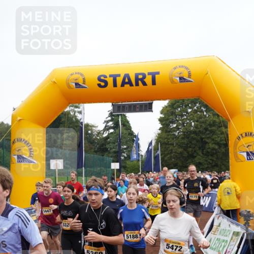 13.09.2026 - Airport Race Dennis Weichert http://msf.ph/oto/10255474 13.09.2026 10:00:39 Laufen  meine-sportfotos.de