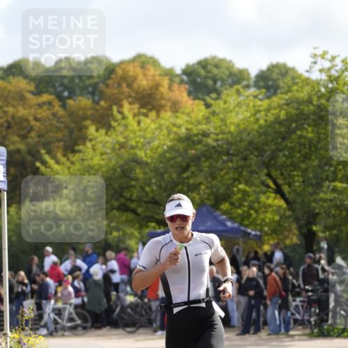 13.09.2026 - Stadtparktriathlon Patografie http://msf.ph/oto/10255481 13.09.2026 11:23:50 Ziel 399, 437 meine-sportfotos.de