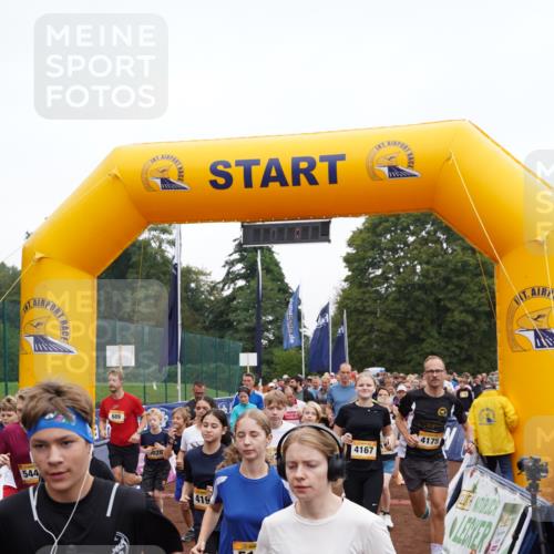 13.09.2026 - Airport Race Dennis Weichert http://msf.ph/oto/10255486 13.09.2026 10:00:39 Laufen  meine-sportfotos.de