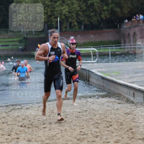 13.09.2026 - Stadtparktriathlon Mo-Foto http://msf.ph/oto/10255488 13.09.2026 10:33:18 Schwimmen 547, 559, 564, 583 meine-sportfotos.de