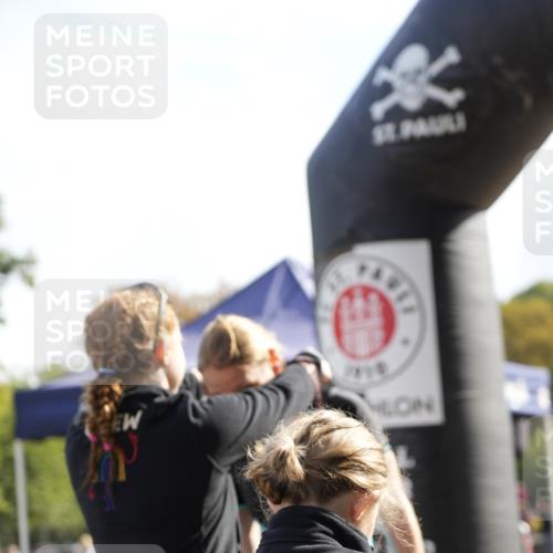 13.09.2026 - Stadtparktriathlon Patografie http://msf.ph/oto/10255493 13.09.2026 11:24:02 Ziel 399 meine-sportfotos.de
