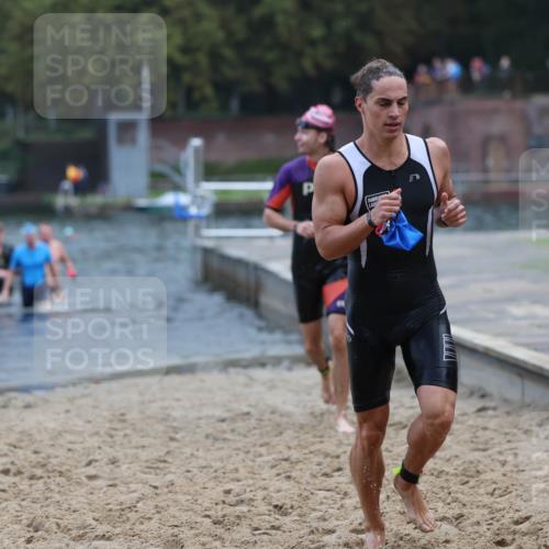 13.09.2026 - Stadtparktriathlon Mo-Foto http://msf.ph/oto/10255498 13.09.2026 10:33:20 Schwimmen 512, 547, 550, 564, 583 meine-sportfotos.de